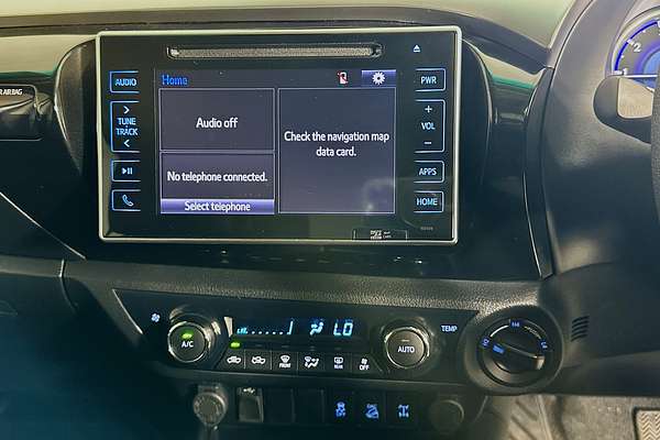 2020 Toyota HILUX SR5 GUN126R 4X4