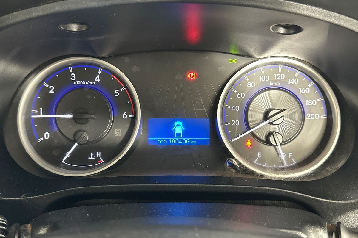 2016 Toyota HILUX SR (4x4) GUN126R 4X4