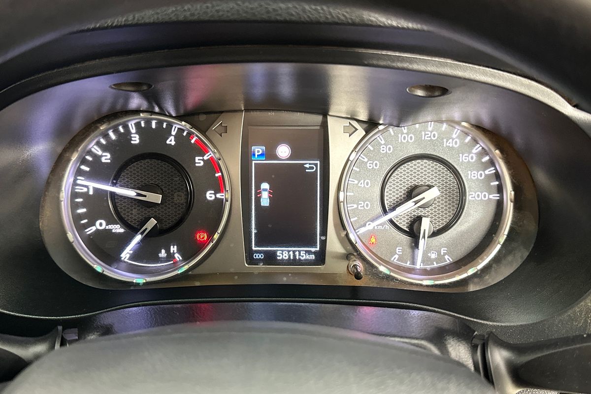 2021 Toyota HILUX SR (4x4) GUN126R FACELIFT 4X4