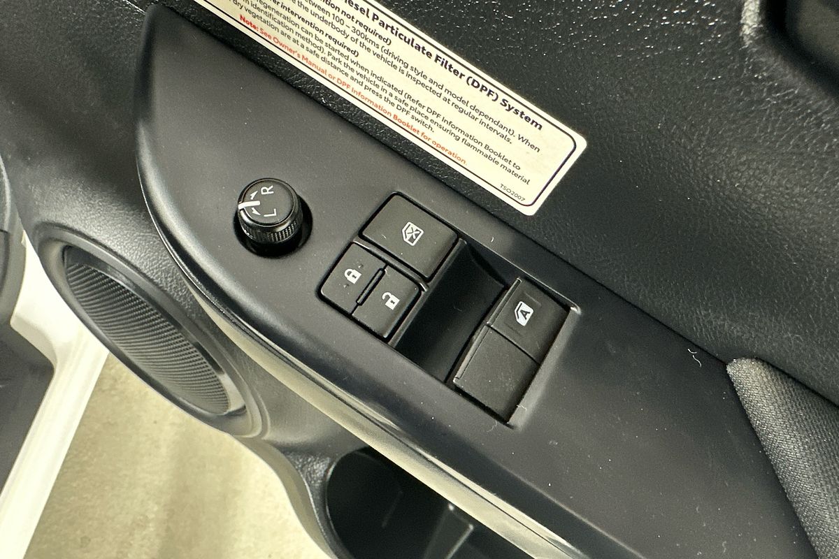 2021 Toyota HILUX WORKMATE HI-RIDER (4x2) GUN135R 4x2