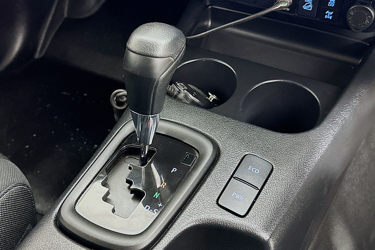 2021 Toyota HILUX SR (4x4) GUN126R 4X4