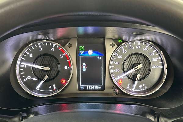 2020 Toyota HILUX SR (4x4) GUN126R FACELIFT 4X4