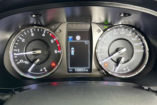 2020 Toyota HILUX SR (4x4) GUN126R FACELIFT 4X4