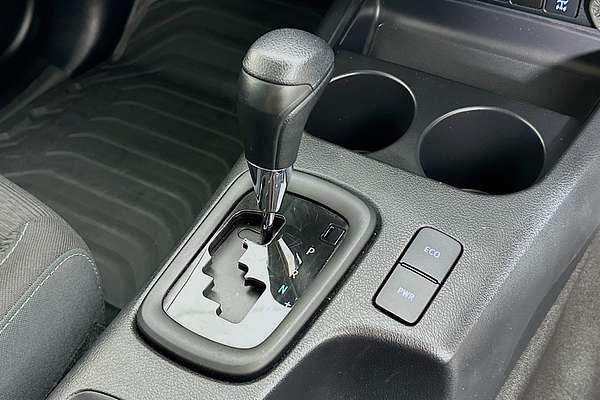 2023 Toyota HILUX SR (4x4) GUN126R 4X4