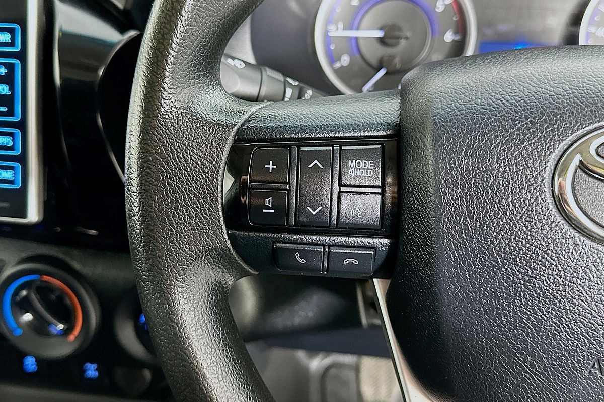 2018 Toyota Hilux SR (4x4) GUN126R MY19 4X4