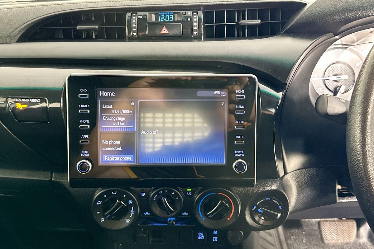 2022 Toyota HILUX SR (4x4) GUN126R 4X4