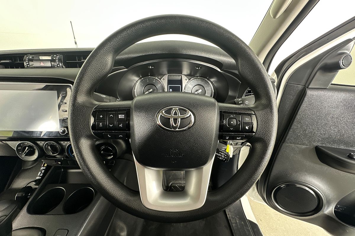 2023 Toyota HILUX SR (4x4) GUN126R 4X4