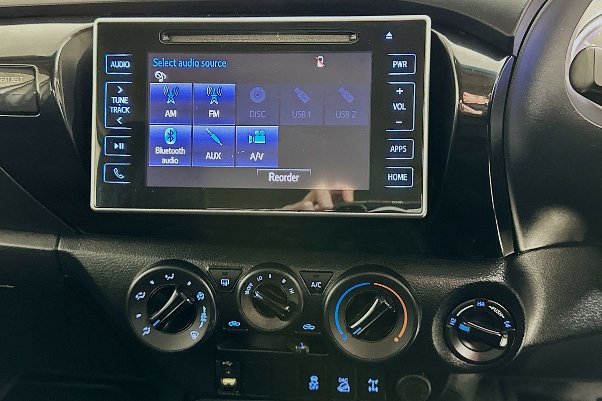 2018 Toyota HILUX SR (4x4) GUN126R MY19 4X4