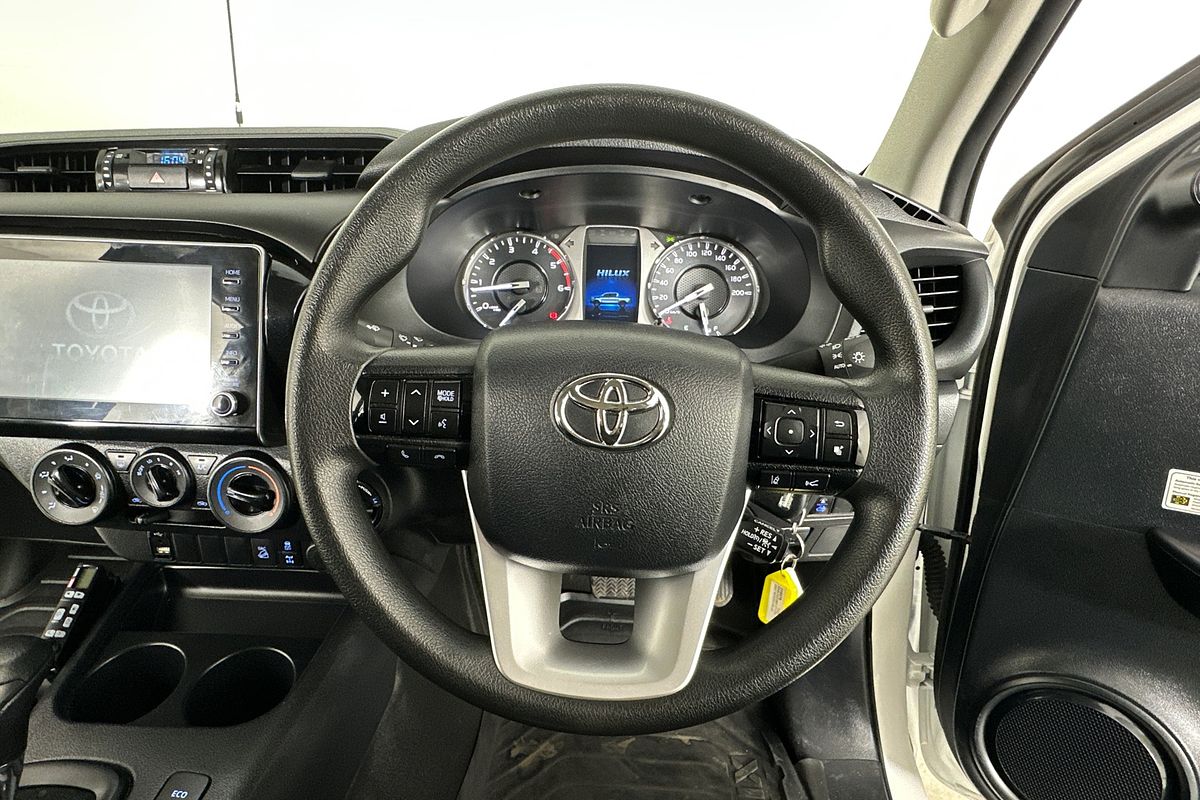 2022 Toyota HILUX SR (4x4) GUN126R 4X4
