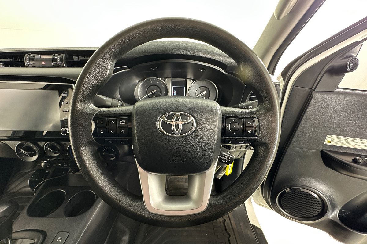 2021 Toyota HILUX SR (4x4) GUN126R 4X4