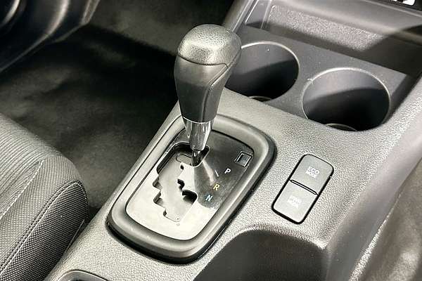 2021 Toyota HILUX SR (4x4) GUN126R 4X4