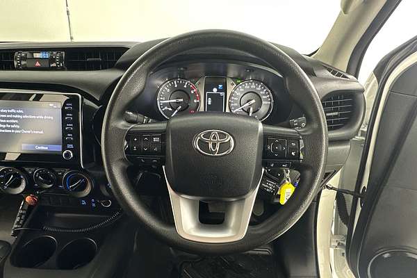 2022 Toyota HILUX SR (4x4) GUN126R 4X4