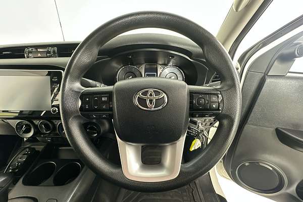 2024 Toyota HILUX SR (4x4) GUN126R 4X4
