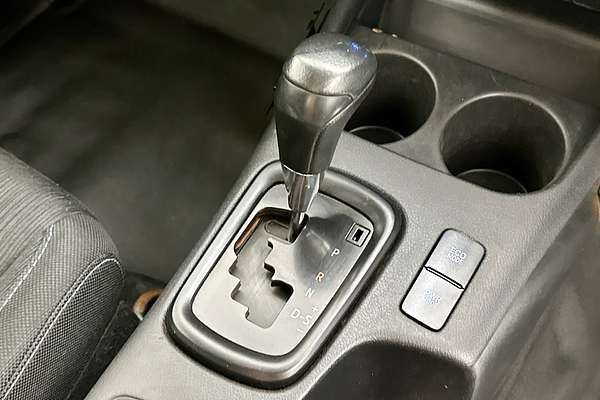 2023 Toyota HILUX SR (4x4) GUN126R 4X4