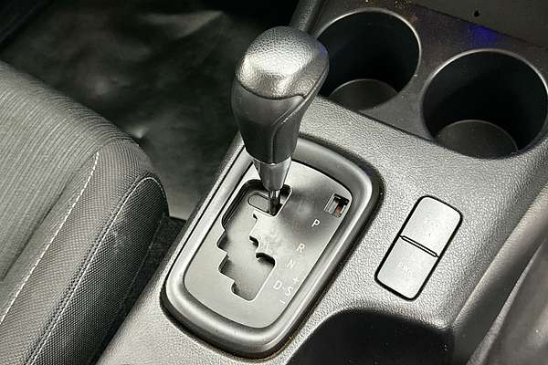 2023 Toyota HILUX SR (4x4) GUN126R 4X4