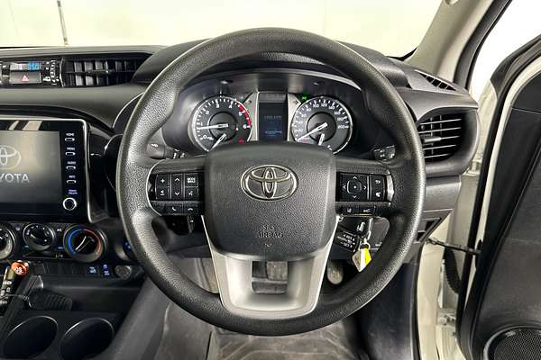 2022 Toyota HILUX SR (4x4) GUN126R 4X4