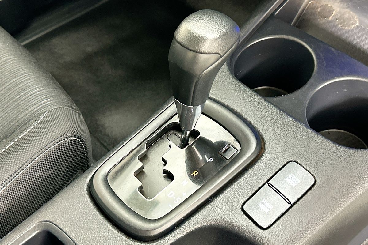 2021 Toyota HILUX SR (4x4) GUN126R 4X4