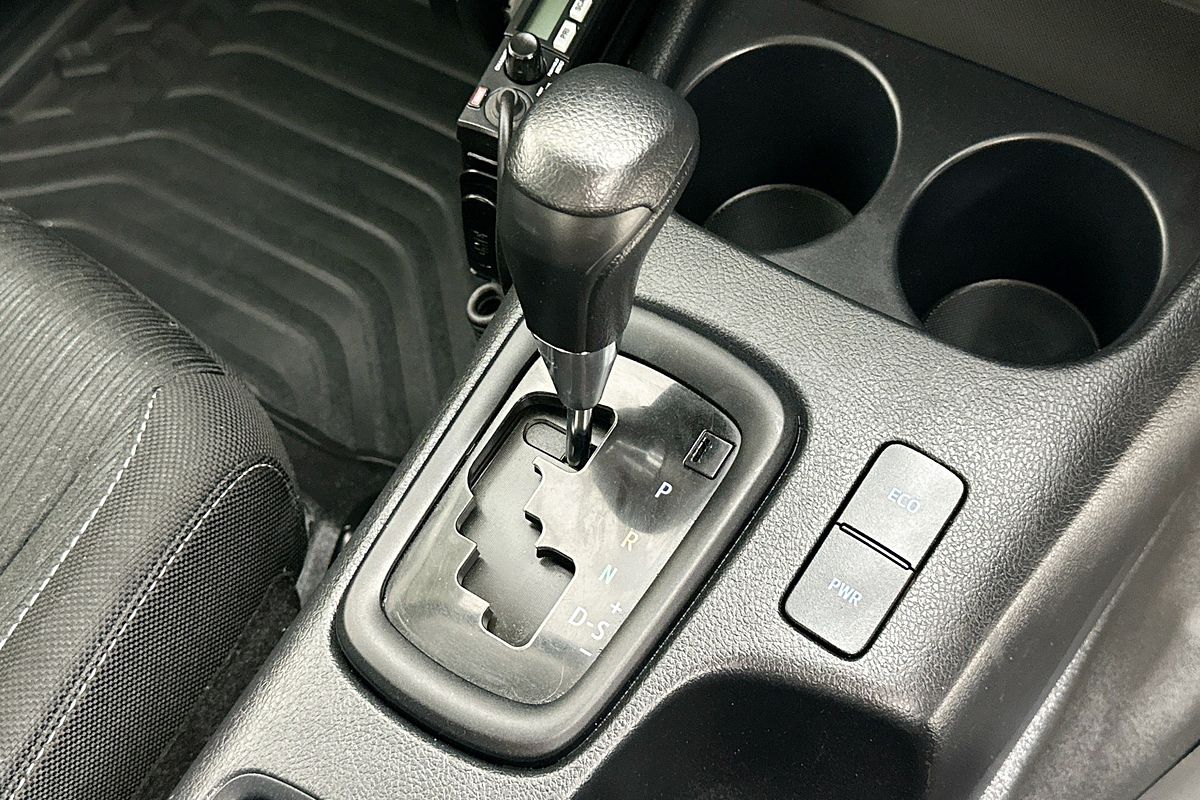 2022 Toyota HILUX SR (4x4) GUN126R 4X4
