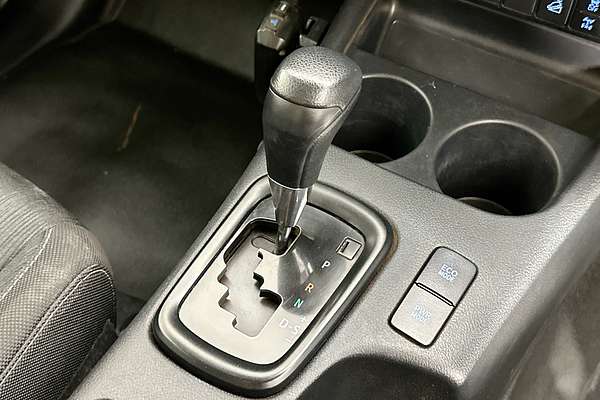 2021 Toyota HILUX SR (4x4) GUN126R 4X4