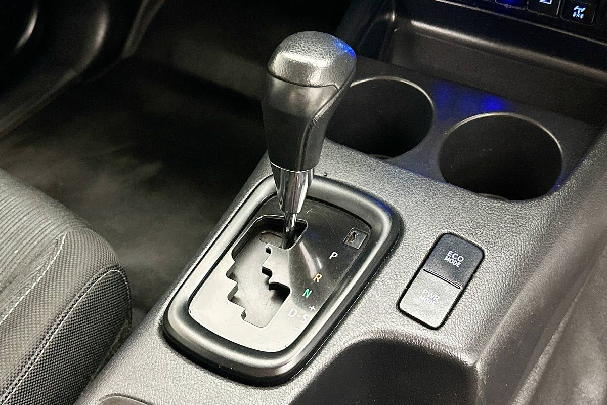 2021 Toyota HILUX SR (4x4) GUN126R 4X4