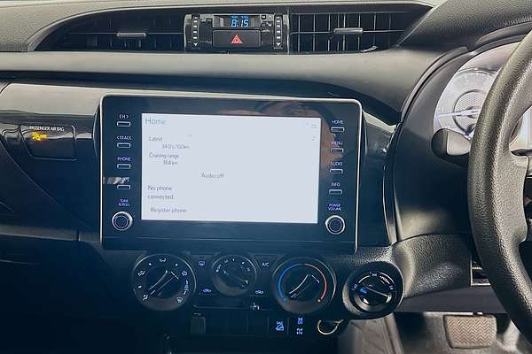 2021 Toyota HILUX SR (4x4) GUN126R FACELIFT 4X4