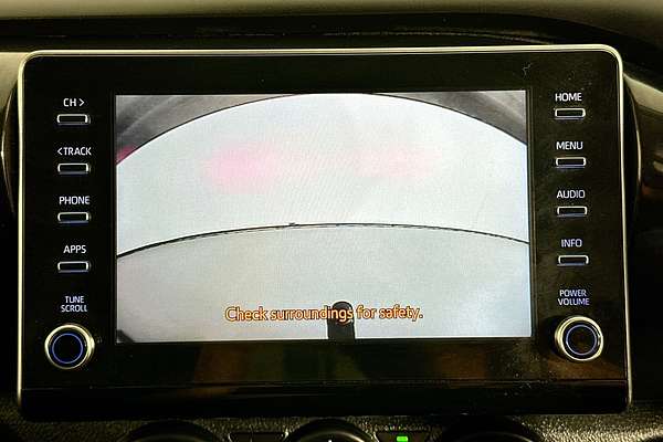 2021 Toyota HILUX SR (4x4) GUN126R 4X4