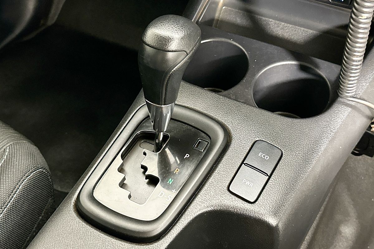 2022 Toyota HILUX SR (4x4) GUN126R 4X4