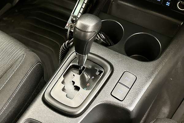 2022 Toyota HILUX SR (4x4) GUN126R 4X4