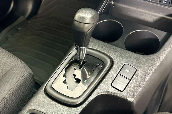 2021 Toyota HILUX SR (4x4) GUN126R 4X4
