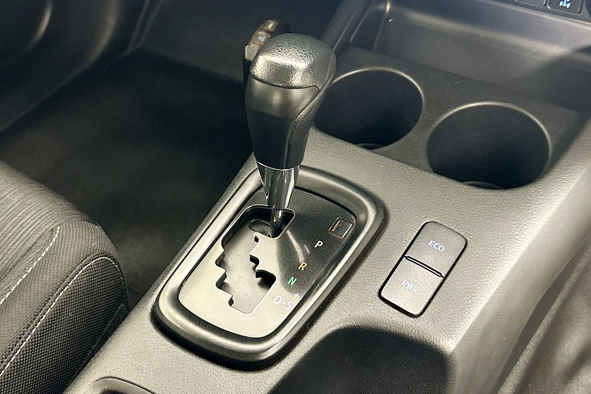 2022 Toyota HILUX SR (4x4) GUN126R 4X4