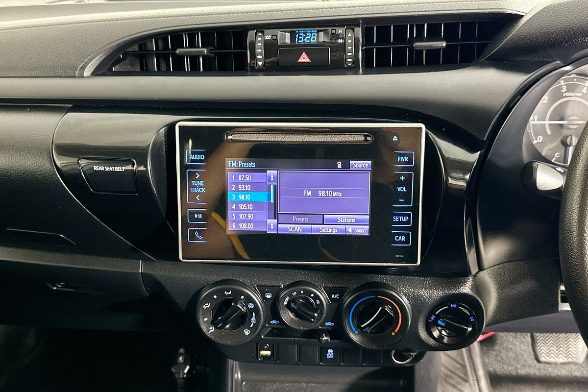 2019 Toyota HILUX WORKMATE (4x4) GUN125R MY19 4X4