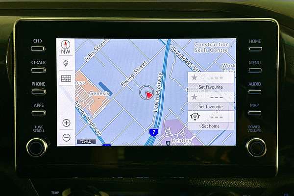 2021 Toyota HILUX SR5 (4x4) GUN126R 4X4