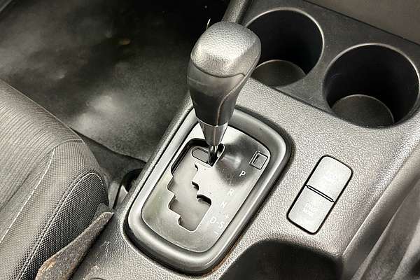 2021 Toyota HILUX SR (4x4) GUN126R 4X4