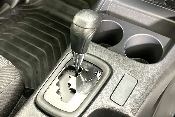 2022 Toyota HILUX WORKMATE (4x2) TGN121R 4x2