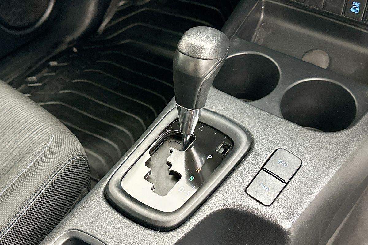 2022 Toyota HILUX SR (4x4) GUN126R 4X4