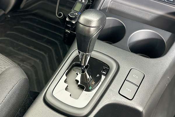 2024 Toyota HILUX SR (4x4) GUN126R 4X4