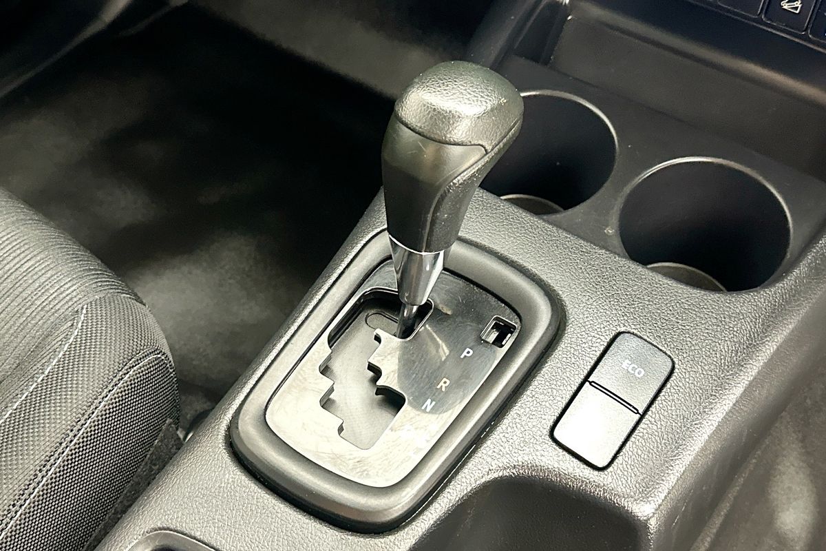 2022 Toyota HILUX SR (4x4) GUN126R 4X4