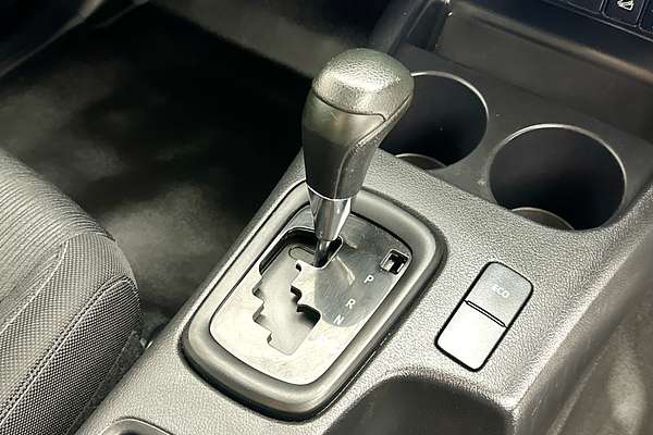 2022 Toyota HILUX SR (4x4) GUN126R 4X4