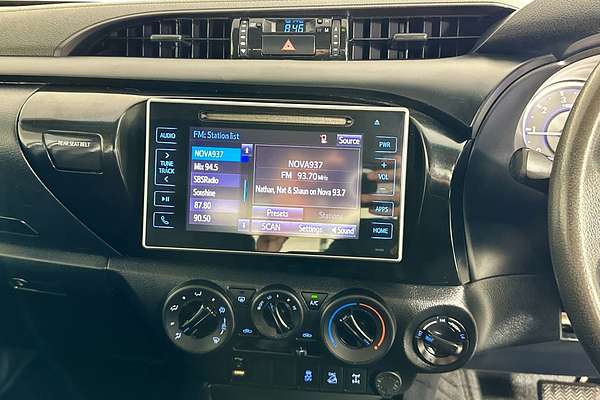 2019 Toyota HILUX SR (4x4) GUN126R MY19 4X4