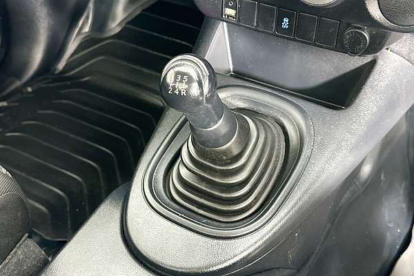 2018 Toyota HILUX WORKMATE TGN121R MY17 REAR WHEEL DRIVE