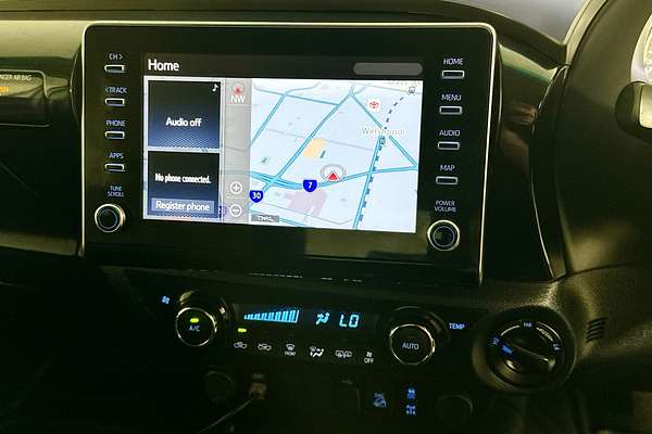 2021 Toyota HILUX SR5 (4x4) GUN126R FACELIFT 4X4