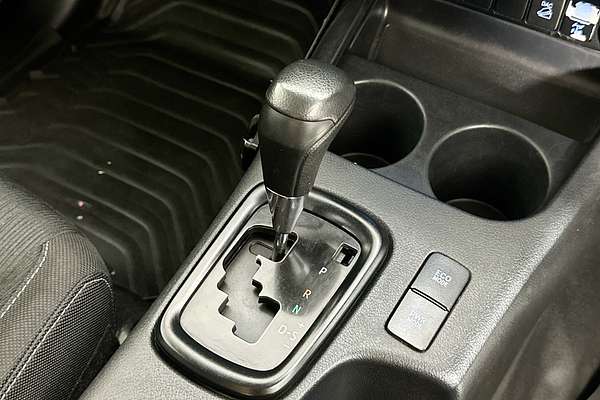 2021 Toyota HILUX SR (4x4) GUN126R 4X4