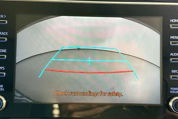 2025 Toyota HILUX SR (4x4) STEEL WHEELS GUN126R RC 4X4