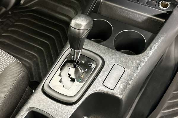 2023 Toyota HILUX WORKMATE (4x2) TGN121R 4x2