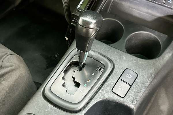 2020 Toyota HILUX SR (4x4) GUN126R MY19 UPGRADE 4X4