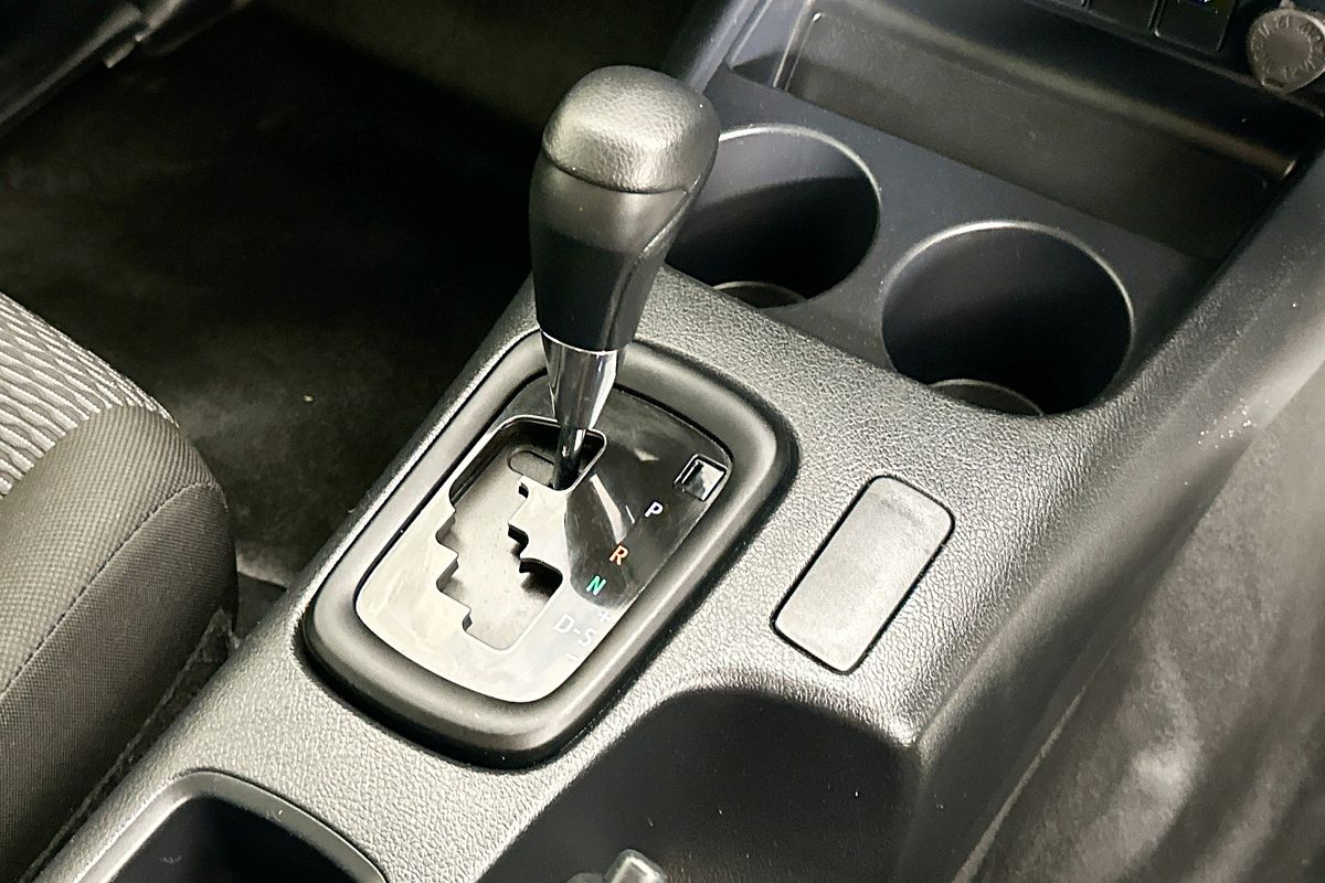 2021 Toyota HILUX WORKMATE (4x4) GUN125R FACELIFT 4X4