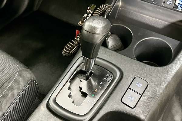 2021 Toyota HILUX SR (4x4) GUN126R 4X4