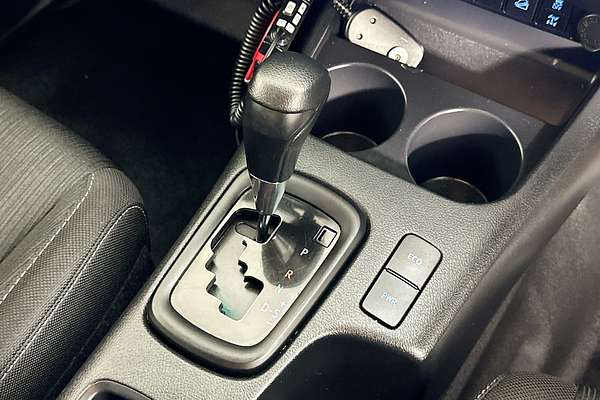 2022 Toyota HILUX SR (4x4) GUN126R 4X4