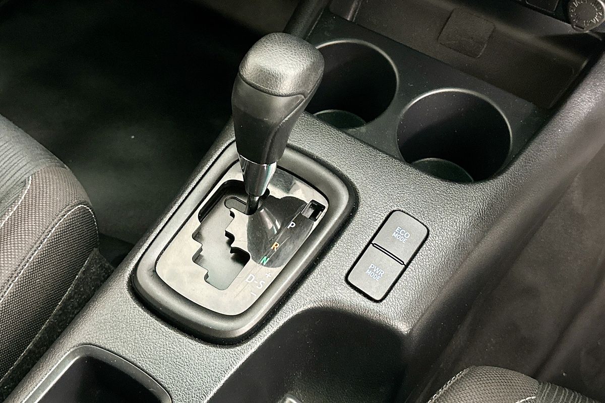 2020 Toyota HILUX SR (4x4) GUN126R MY19 UPGRADE 4X4