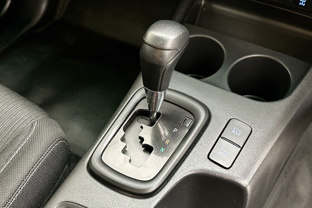 2021 Toyota HILUX SR (4x4) GUN126R 4X4